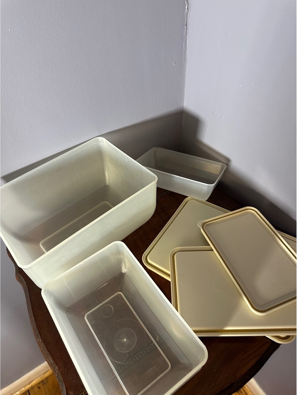 3 Nesting Food Plastic Storage Containers - Picture 2 of 6